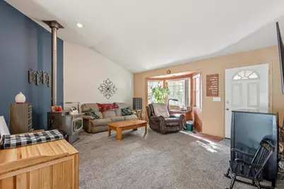 18900 Tuscarora Lane, Bend, OR 97702 - Photo 6