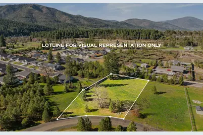 595 E Forks Circle, Cave Junction, OR 97523 - Photo 1