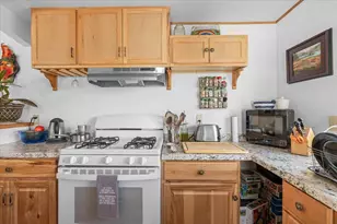 [Address not provided], Ashland, OR 97520 - Photo 8