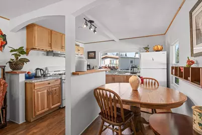 [Address not provided], Ashland, OR 97520 - Photo 4