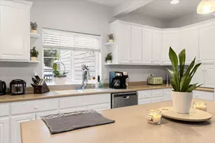 835 Redwood Ave, Butte Falls, OR 97522 - Photo 16