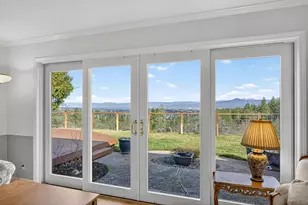 1000 Hill St, Jacksonville, OR 97530 - Photo 14