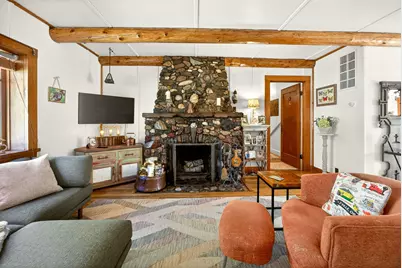 645 E California Street, Jacksonville, OR 97530 - Photo 8