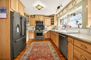 645 E California St, Jacksonville, OR 97530 - Photo 14