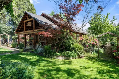 645 E California Street, Jacksonville, OR 97530 - Photo 1