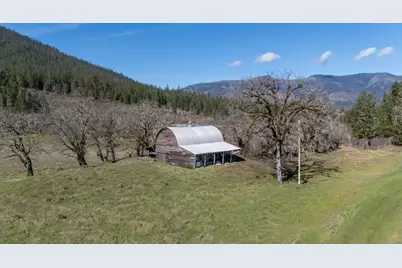 147 Warren Road, Selma, OR 97538 - Photo 8