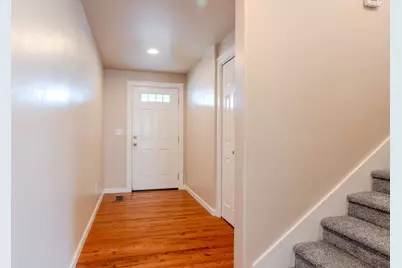 1109 Peachwood Court, Medford, OR 97501 - Photo 6