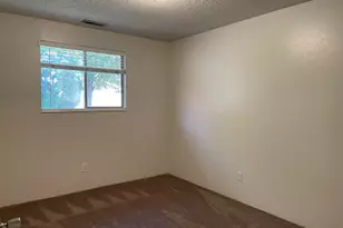 735 Kenyon St, Medford, OR 97501 - Photo 30