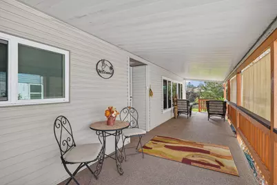 608 Woodlawn Circle, Grants Pass, OR 97526 - Photo 6