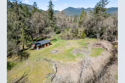 151 Kubli Road, Grants Pass, OR 97527 - Photo 40