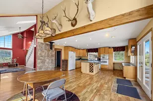 58392 Antelope Ln, John Day, OR 97845 - Photo 8