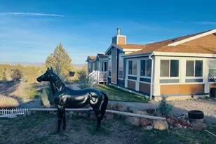 6710 Jake Rd, Klamath Falls, OR 97601 - Photo 36