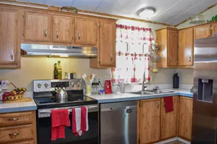 4425 W Main St, Medford, OR 97501 - Photo 6