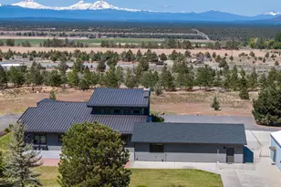 11301 SW Robinson Ln, Powell Butte, OR 97753 - Photo 26