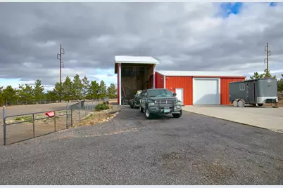 11301 SW Robinson Lane, Powell Butte, OR 97753 - Photo 54