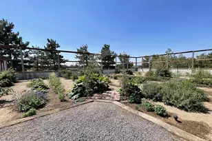 11301 SW Robinson Ln, Powell Butte, OR 97753 - Photo 34