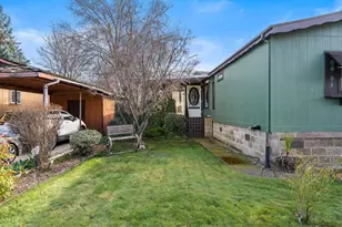 724 Tawn Cheree, Medford, OR 97501 - Photo 18