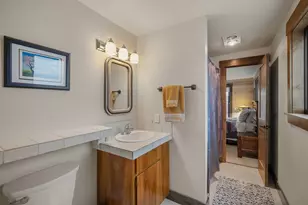 57548 Lark Ln, Sunriver, OR 97707 - Photo 18
