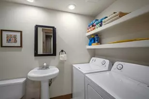 57548 Lark Ln, Sunriver, OR 97707 - Photo 38