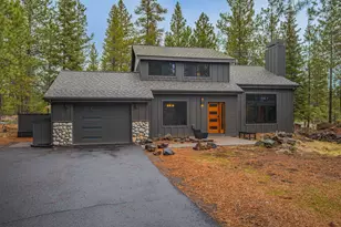 57548 Lark Ln, Sunriver, OR 97707 - Photo 1