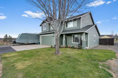 589 SE 10th Street, Madras, OR 97741 - Photo 2