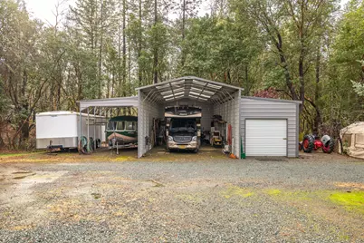 9728 Lower River Road, Grants Pass, OR 97526 - Photo 42