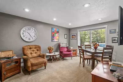 9728 Lower River Road, Grants Pass, OR 97526 - Photo 14