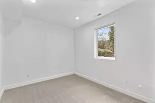 4323 Murryhill Terrace, Medford, OR 97504 - Photo 24