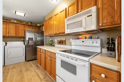 10553 Wright Avenue, Klamath Falls, OR 97603 - Photo 14