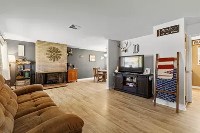 10553 Wright Avenue, Klamath Falls, OR 97603 - Photo 8