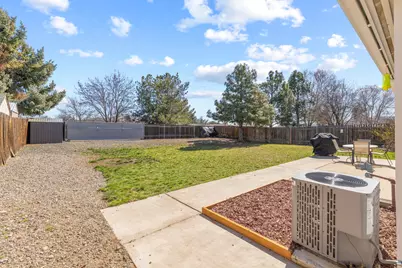 10553 Wright Avenue, Klamath Falls, OR 97603 - Photo 26