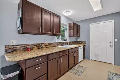 1055 SW Kokanee Lane, Grants Pass, OR 97527 - Photo 12