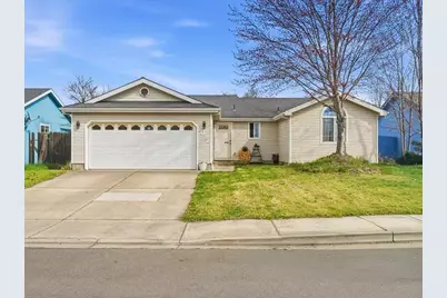 8022 Thunderhead Avenue, White City, OR 97503 - Photo 2