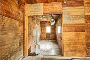 5355 Coleman Creek Rd, Medford, OR 97501 - Photo 50