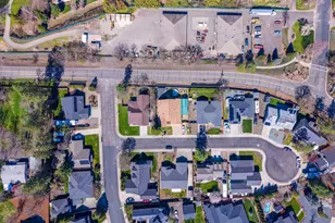 19 Pine Ct, Eagle Point, OR 97524 - Photo 38