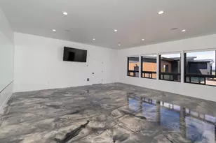 16990 SW Grandview Rd, Powell Butte, OR 97753 - Photo 36