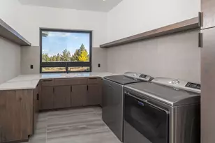 16990 SW Grandview Rd, Powell Butte, OR 97753 - Photo 24