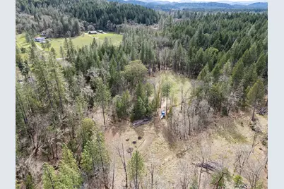 522 Jackadel Lane, Cave Junction, OR 97523 - Photo 12