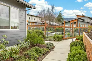 100 Dunn Cir, Ashland, OR 97520 - Photo 42