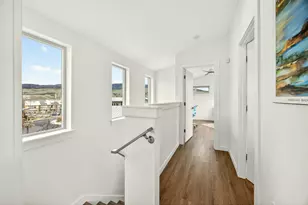 100 Dunn Cir, Ashland, OR 97520 - Photo 30