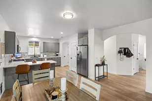 1331 NE 4th St, Redmond, OR 97756 - Photo 18