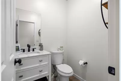 1331 NE 4th Street, Redmond, OR 97756 - Photo 20