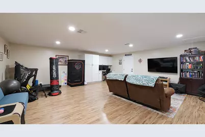 9401 Old Stage, Central Point, OR 97502 - Photo 32