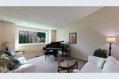 9401 Old Stage, Central Point, OR 97502 - Photo 16