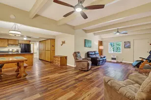 244 Riessen Rd, Grants Pass, OR 97526 - Photo 8