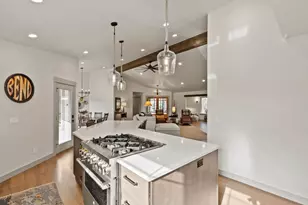 60780 Ward Rd, Bend, OR 97702 - Photo 18