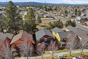 62763 Hawkview Road, Bend, OR 97701 - Photo 40