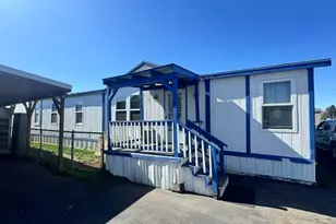 3950 Homedale Rd, Klamath Falls, OR 97603 - Photo 1