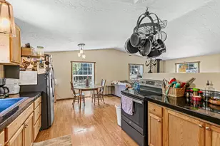 235 Citadel Rd, Trail, OR 97541 - Photo 10