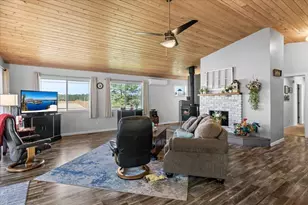 4214 Midway Ave, Grants Pass, OR 97527 - Photo 8